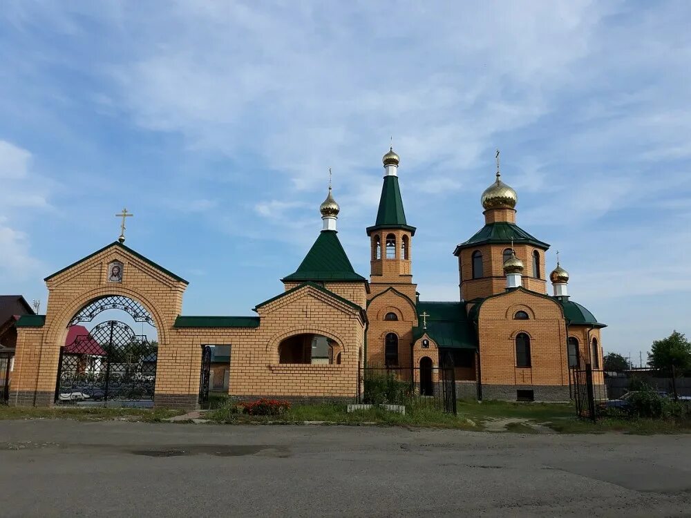 Первомайское алтайский край улицы. Село Березовка Алтайский край Первомайский район. Храм Березовка Алтайский край Первомайский район. Село Первомайское Алтайский край Первомайский район. Церковь в Первомайском Алтайский край.