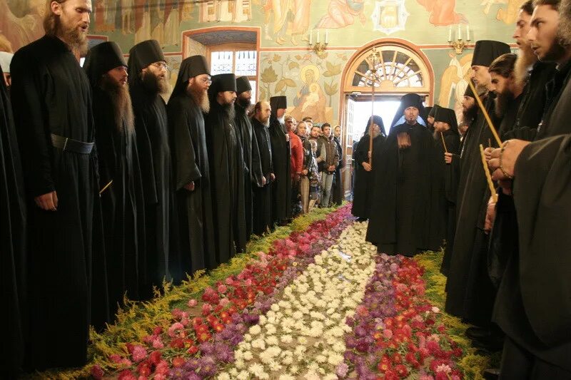 епископ иосиф наместник оптиной пустыни. насельники оптиной пустыни. оптина пустынь монастырь монахи. братия монастыря оптина пустынь. оптина пустынь беседы.