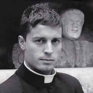 Римско католический священник