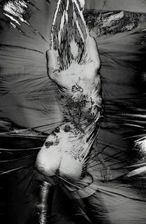 Catherine McNeil Nude (5 Photos) .