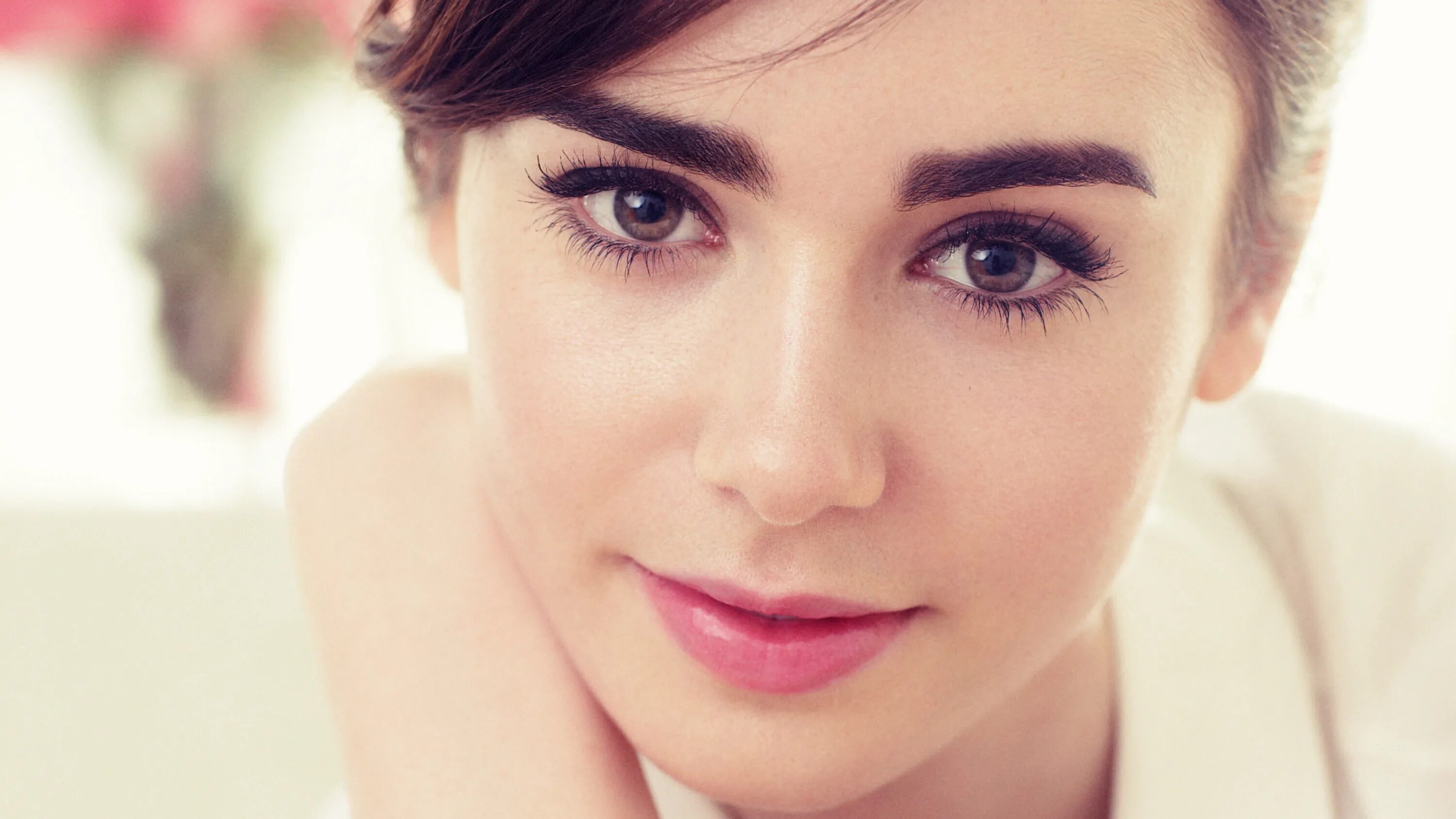 Lily Collins.