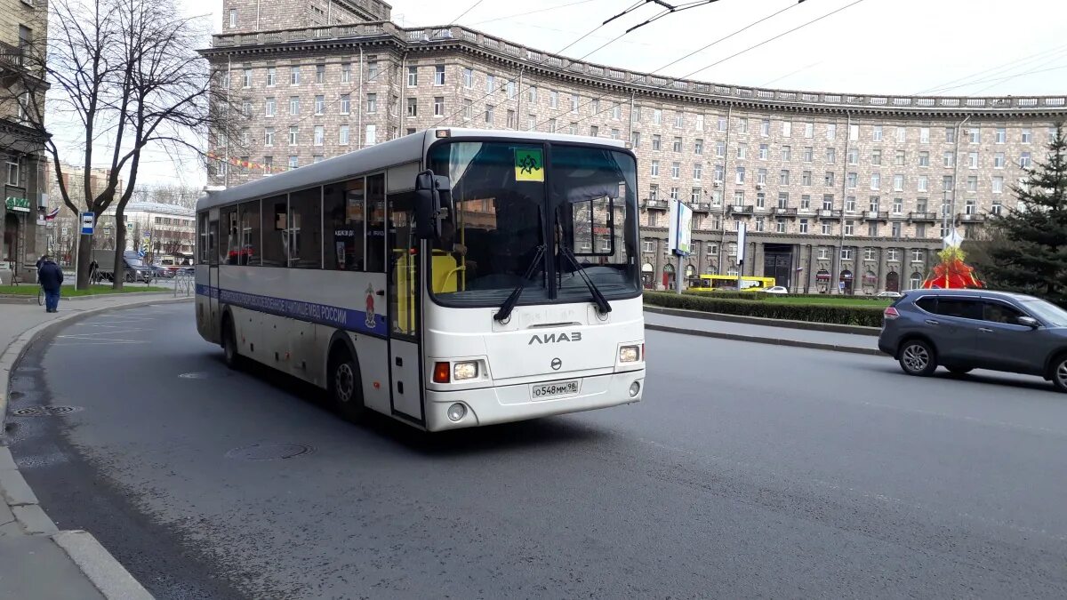 Г санкт 98. Автобус 98 СПБ. Автобус новый 98 СПБ 2025. Автобус новый 98 СПБ 2026.
