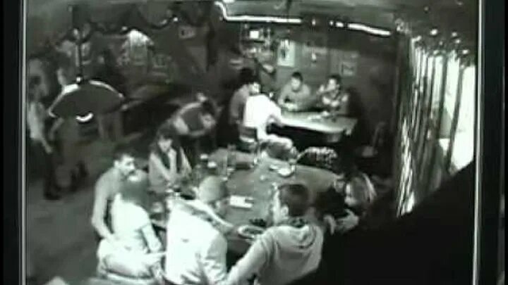 Криминальный авторитет александр жестоков. Группировка расстрелять. Убийство у гостиницы украина. Организованная преступная группировка «чикуновские». Группировка расстрелять.