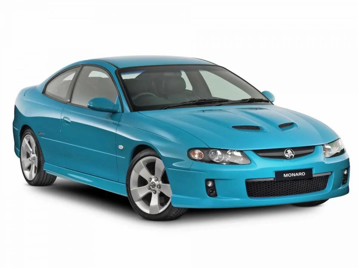 Почему машина легковая. Holden Monaro 2005. Холден Монаро 2006. 2001 Holden Monaro. Holden Monaro cv8.