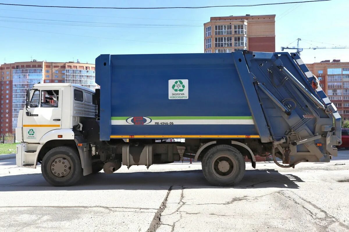 Мусоровоз новосибирск. Мусоровоз новосибирск. Мусоровоз новосибирск. Автопарк мусоровозов. Мусоровоз новосибирск.