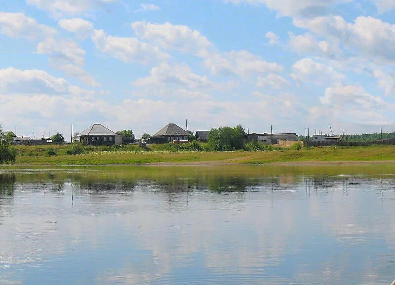 станция жд андриановичи. андриановичи серовский район фотографии. деревня андриановичи свердловской области. андриановичи серовский свердловская область храм. село андриановичи.