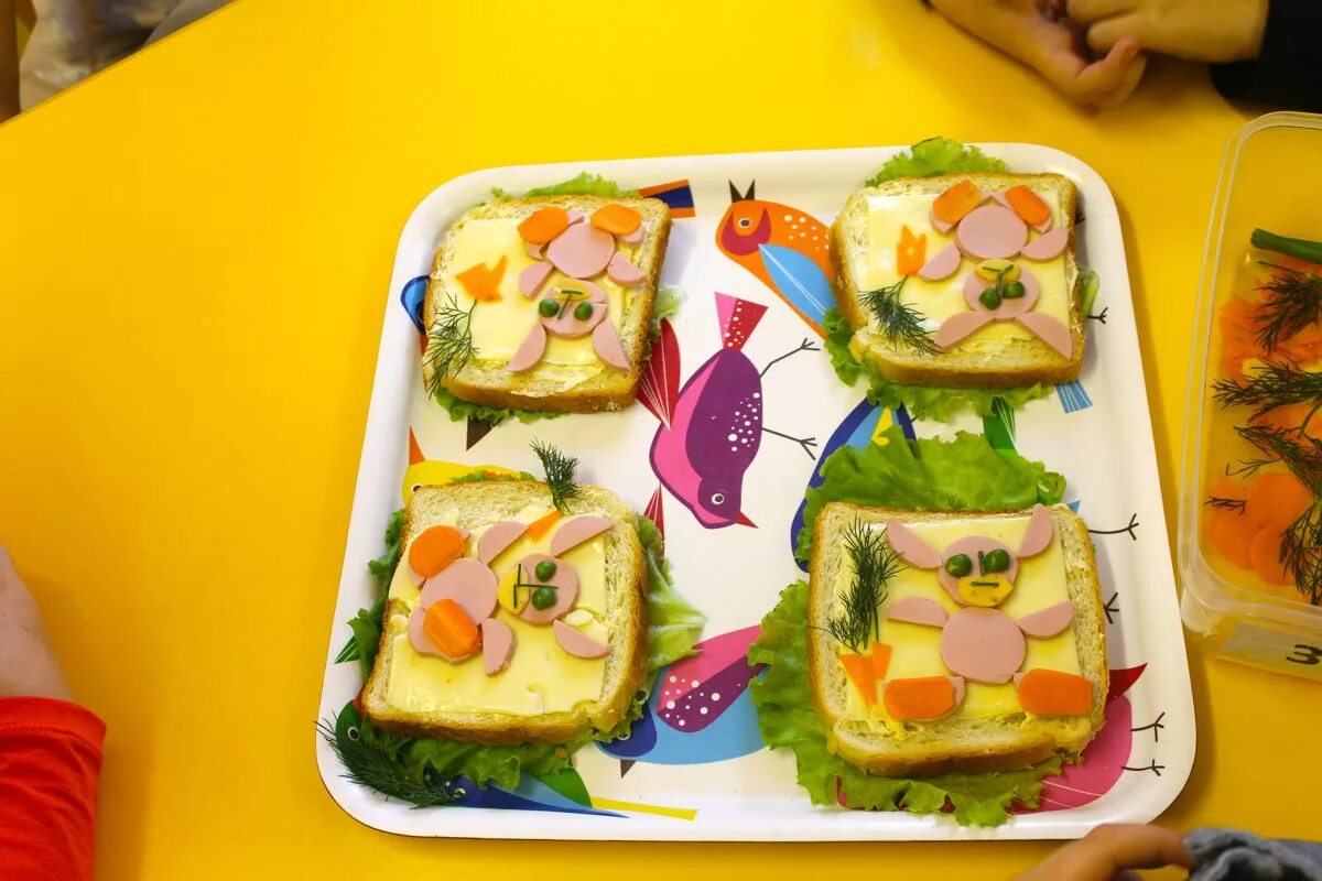 весёлый бутерброд. игры сделать бутерброды. вкусные рецепты для детей креативные. смешные бутерброды для детей. бутерброды для детей.