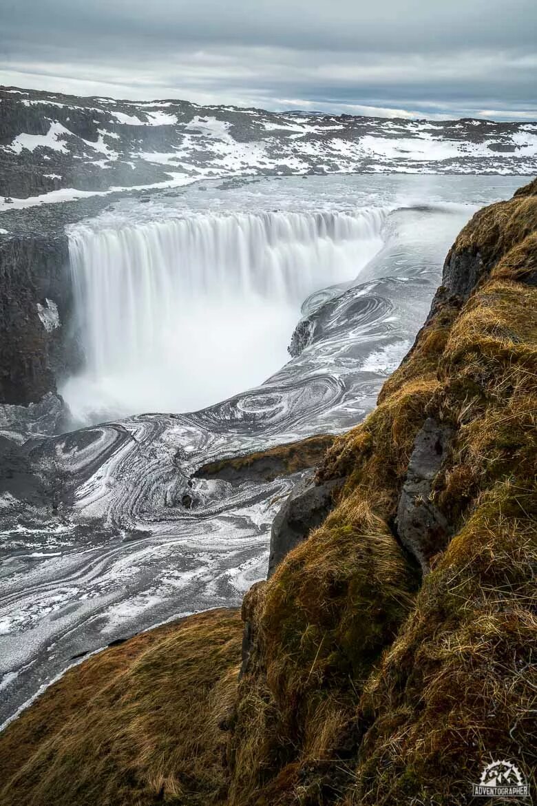 Водопад Деттифосс. Деттифосс Исландия. Исландский водопад Деттифосс. Достопримечания Исландия. Большой водопад в европе