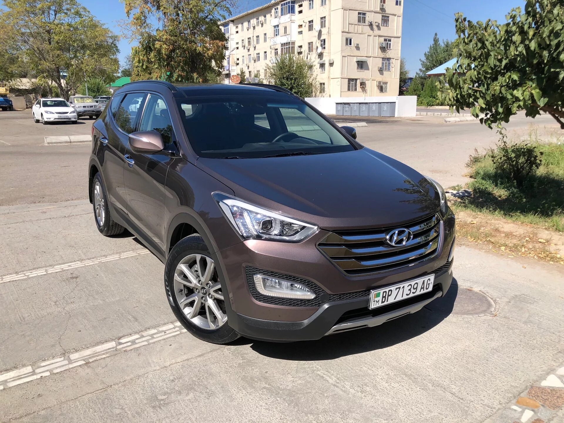 Купить санта фе в беларуси. Hyundai Santa Fe III 2013. Хендай Санта Фе 2013. Хундай Санта Фе 2013 год. Хендай Санта Фе 3 2013.