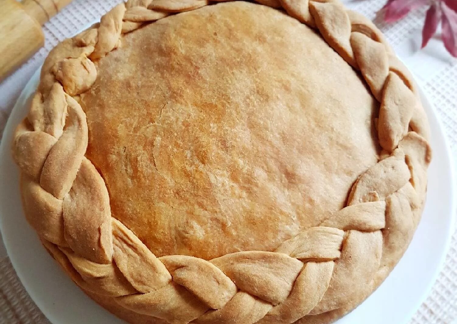 Курник тесто. Курник бурятский. мордовский курник. кубанский курник. тесто для курника.