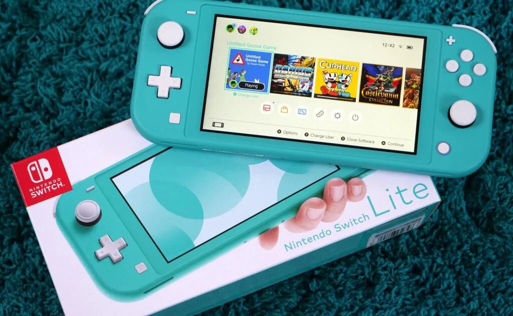 Нинтендо свитч лайф. Nintendo Switch Lite Nintendo. Игровая приставка Nintendo Switch Lite 32 ГБ. Игровая приставка Nintendo Switch Lite бирюзовый. Бесплатные игры на нинтендо лайт