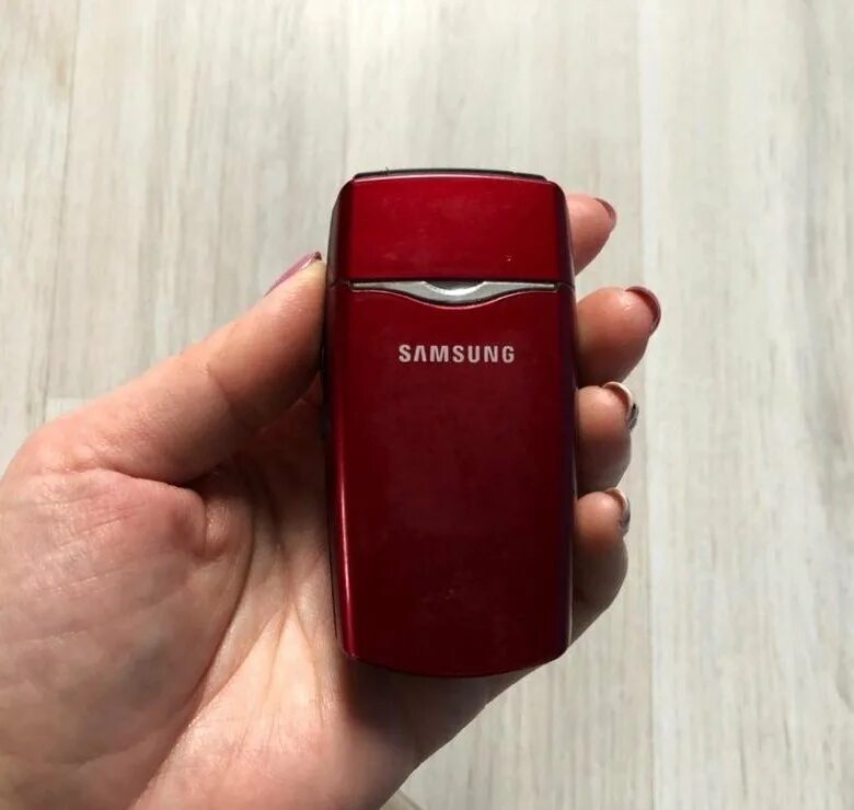 Samsung sgh купить. Раскладушка самсунг SGH x210. Samsung SGH-x210 красный. Samsung SGH-e210 красный. Samsung раскладушка SGH x150.