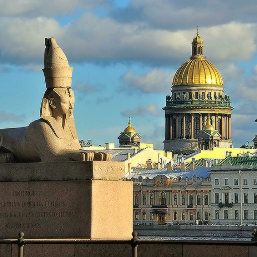 Памятники архитектуры питера. Памятники на университетской набережной в санкт-петербурге. Питер наследие юнеско. Памятники архитектуры питера. Фасад казанского собора в санкт-петербурге.