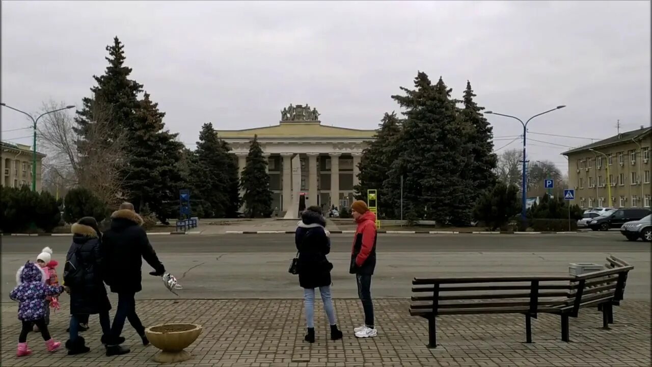 Парк ВГС Волжский. Парк Гидростроитель Волжский. Площадь г. Волжский. Старый парк Волжский. Парк вгс