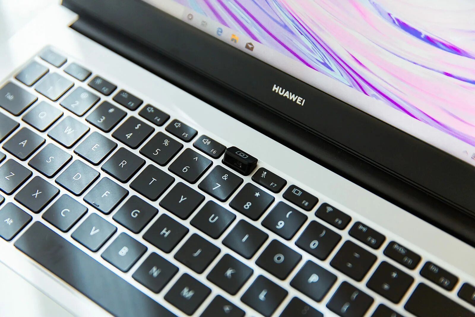 Huawei matebook d клавиатура. Клавиатура huawei matebook d14. ноутбук huawei matebook d14 i5. клавиатура на ноутбуке huawei matebook d14. huawei matebook 14 клавиатура.