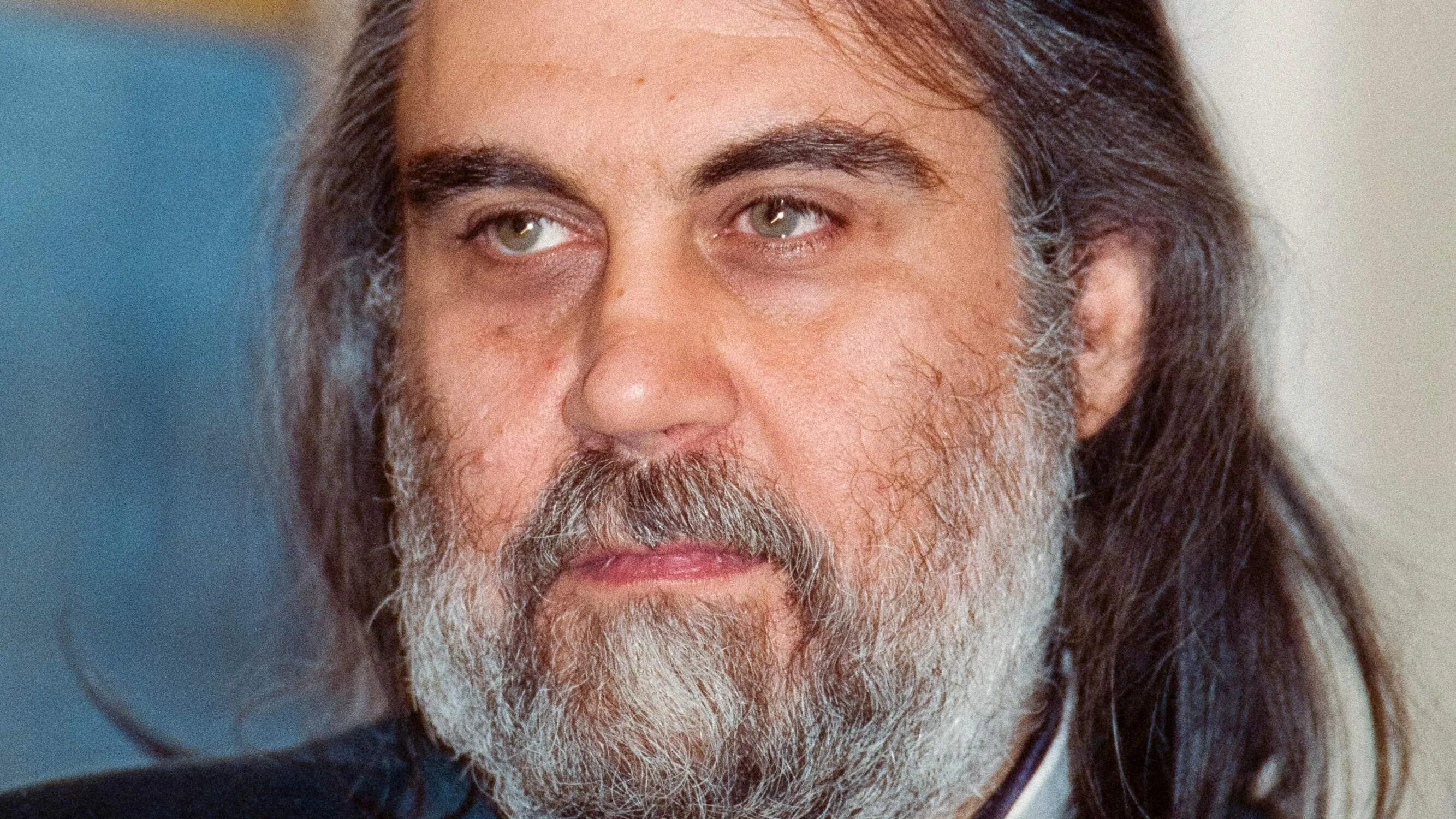 Певец который умер. Вангелис. Вангелис композитор. Вангелис фото. Vangelis.