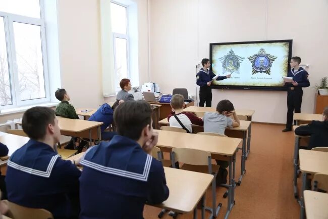 Кадеты школа 285. Московский морской кадетский корпус навигацкая школа. Кадетское кастанаевская. Школа 1476 кадеты. Кадетское кастанаевская.