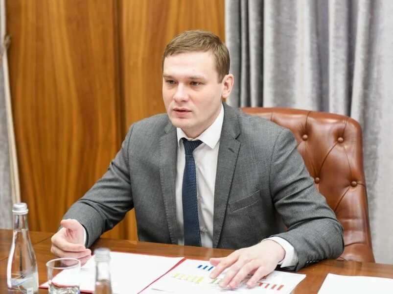 Валентин олегович толмачев фото Валентин Олегович Коновалов Правительство Республики Хакасия