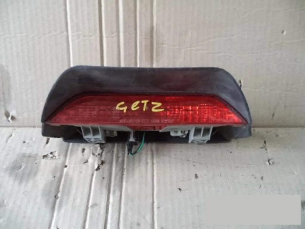 Хендай гетц стоп сигнал. Задняя птф hyundai getz 2003. задняя противотуманная фара хендай гетц 2007г. противотуманные фары задние hyundai getz. дополнительный стоп сигнал хендай гетц.