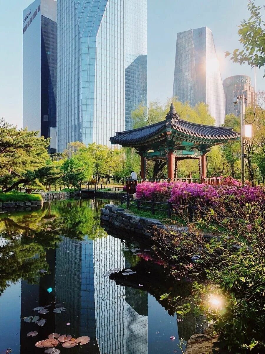 Южная Корея столица Сеул. Йоидо Сеул. Парк Yeouido в Сеуле. Ханян город в Корее