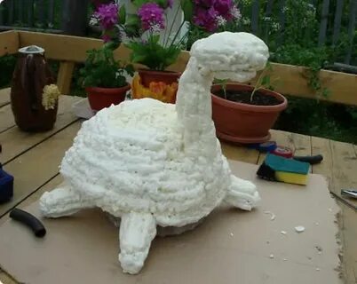 Фигуры из монтажной пены