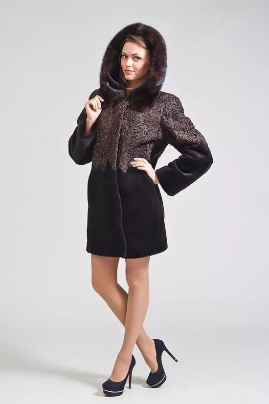 Фирма бонита шубы. Пятигорские шубы из бобра. Бонита шубы. Меха элит леон шуба из бобра. Шуба комбинированная из мутона и каракульчи.