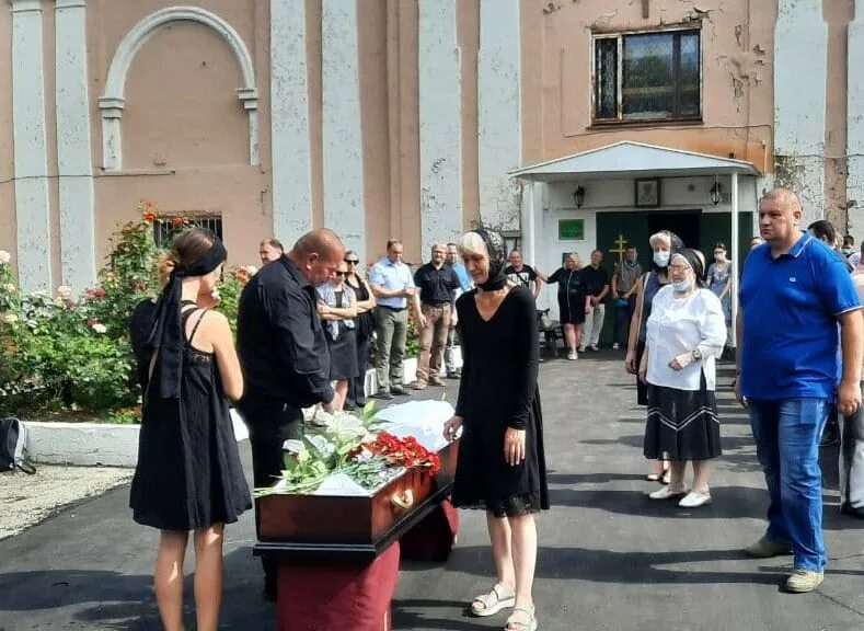 Рязань простилась. Рязань простилась. Рязань простилась. Рязанские сады простились с обуховым. Рязань простилась.
