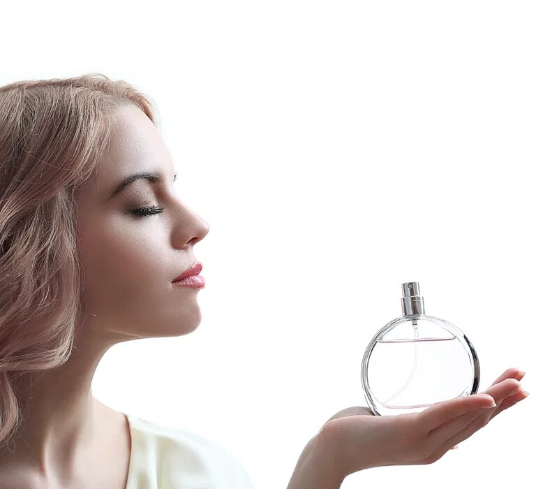 Женщина и духи картинки. Женщина с духами. Медиум спиритический сеанс. Мэгги фокс спиритизм. Картинки тестирование ароматов.