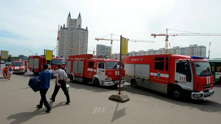 Авария парк Победы Славянский бульвар. Катастрофа в Московском метрополитене 2014. Авария в Московском метро 15 07 2014. Катастрофа в метро в Москве в 2014. Почему 15 июля