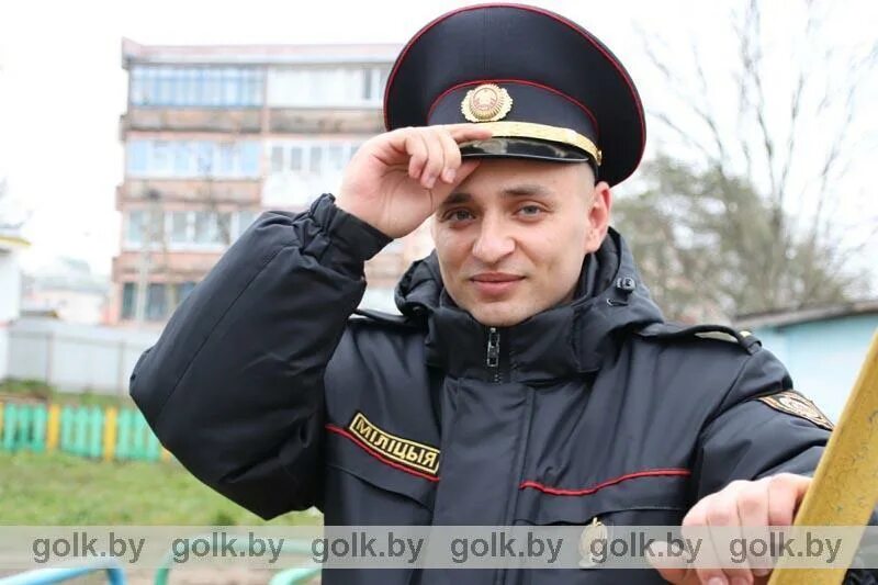 Тазинаев ильдар. Младший инспектор полиции. Участковый поезд. Госслужащий младший инспектор. Форма дпс.