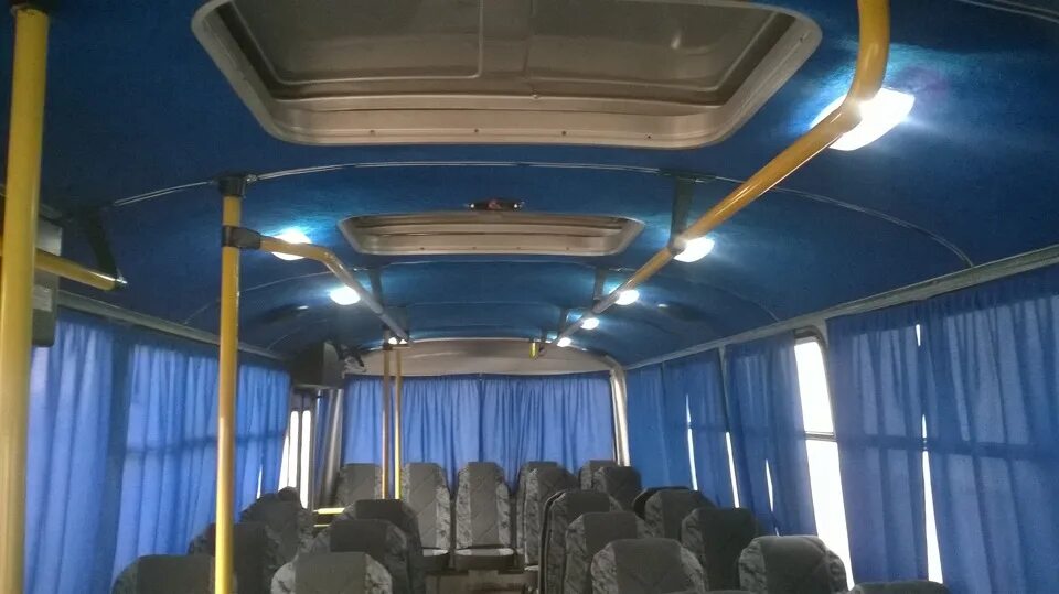 Стекло автобуса паз. ПАЗ 4234 салон. Автобус ПАЗ 4234 салон. ПАЗ 4234 кабина.