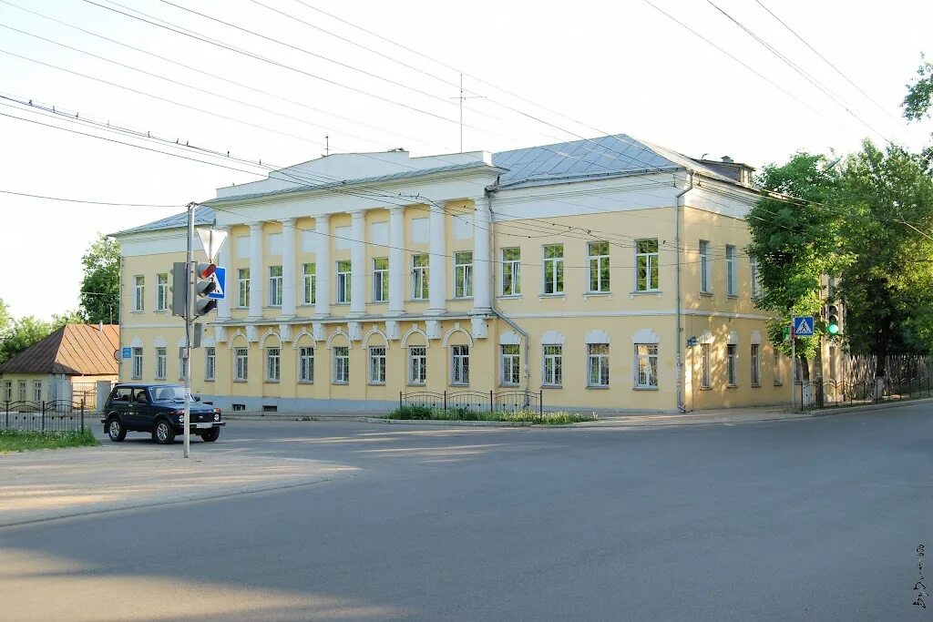 Хлюстинская больница Калуга. Хлюстинская богадельня Калуга. 4 Городская больница Калуга. 4 Больница 4 терапевтическое Калуга Максима Горького. Калужская городская больница 4 хлюстина