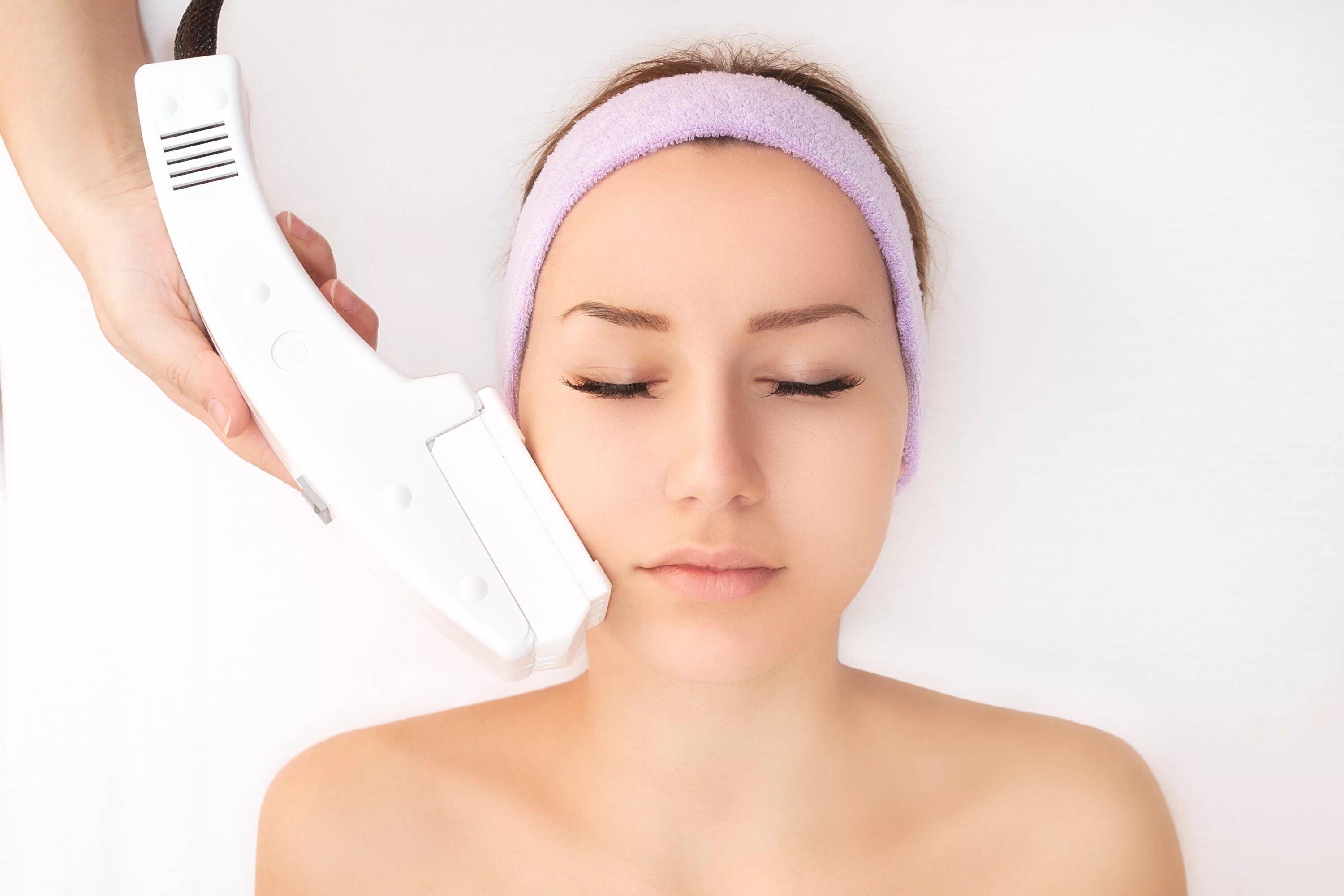 Skin лазерный эпиляция. Ipl лазер. Skin лазерный эпиляция. Косметология лазерная эпиляция. Лазерная эпиляция эстетика.