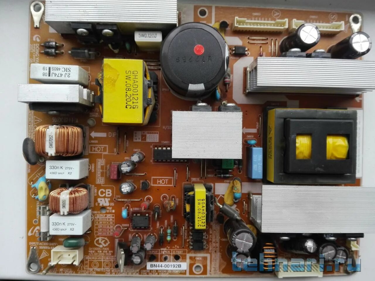 телевизор самсунг модель ue40f6540ab. телевизор сам включается и выключается. пропало изображение на телевизоре. неисправности телевизора. не работает телевизор самсунг не включается.