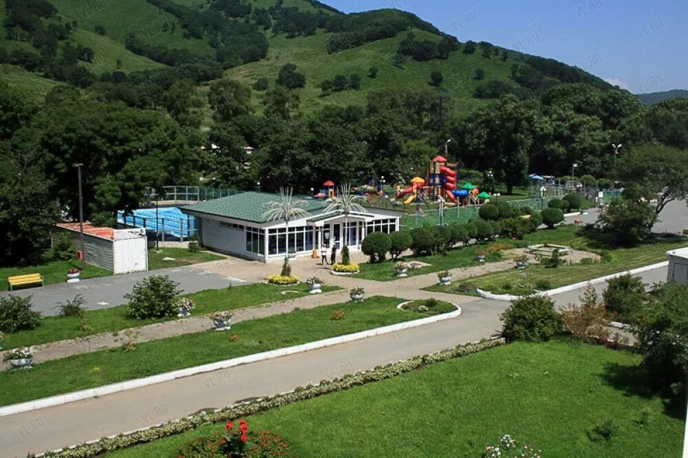 Находка приморский край база отрада. Лагерь бухта отрада. Бухта отрада находка детский лагерь. Бухта отрада приморский край детский лагерь. Лагерь отрада находка.