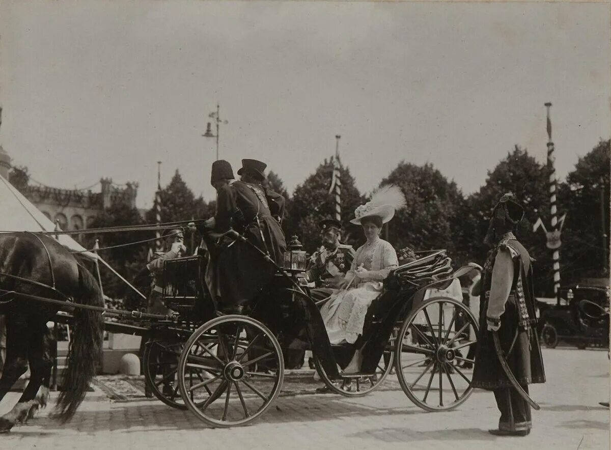 Празднование 300 летия династии романовых. Визит Николая 2 в Ярославль в 1913 году.