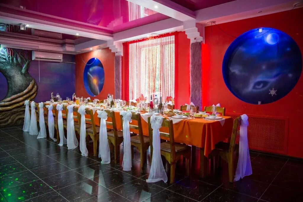 кафе в центре воронежа недорого. кафе бутурлин воронеж. баранкин воронеж карла маркса. кафе mesto воронеж. амакс парк отель воронеж.