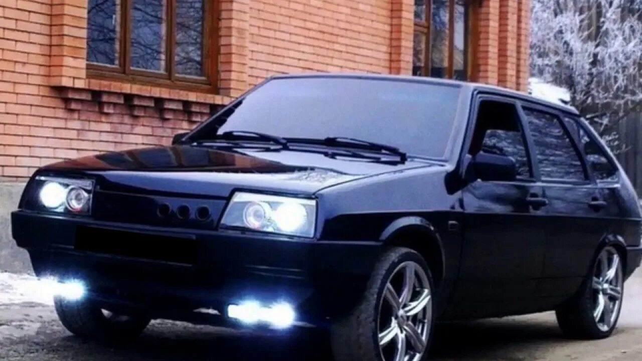 Машина 9 фото цена Li Auto L9 китайский гибрид с внушительным запасом хода новость от Автодок