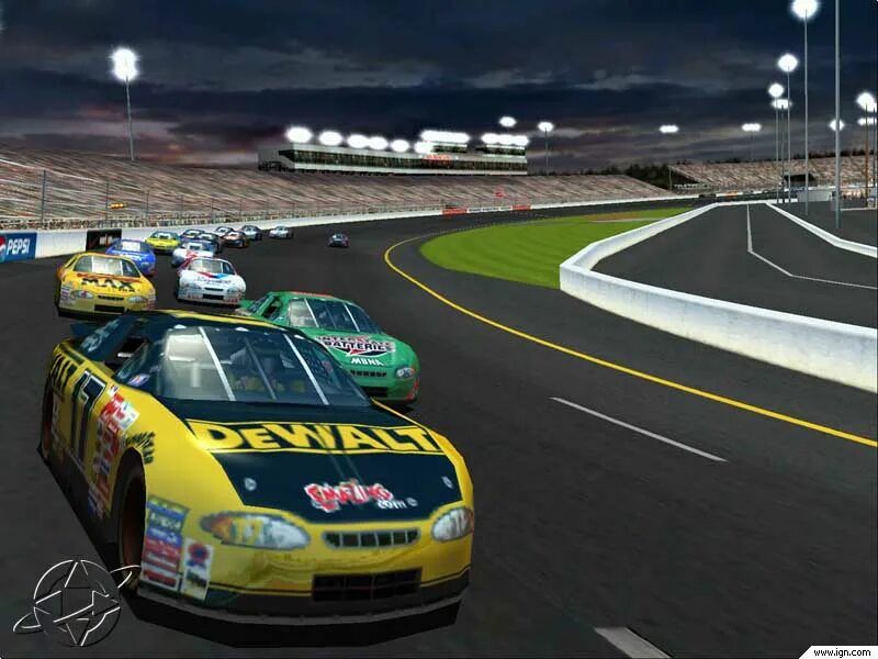 Реал рейсинг 4. Наскар Расинг 4. NASCAR Racing 3. NASCAR Racing 4 2000. NASCAR Racers 2000.