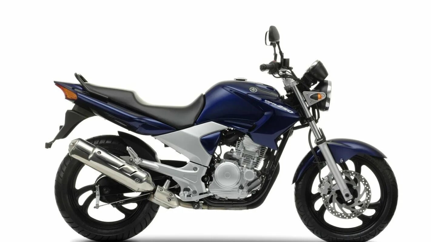 Мотоцикл ямаха 250. Мотоциклы ямаха 250 куб дорожные. Yamaha ys250. Мотоцикл yamaha ybr 2011. Мотоцикл ямаха 250.