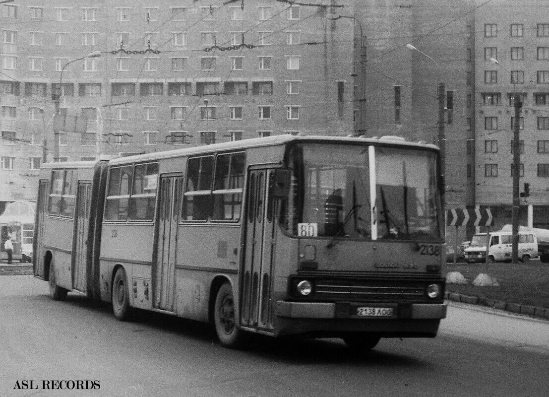Старые автобусы в санкт петербурге