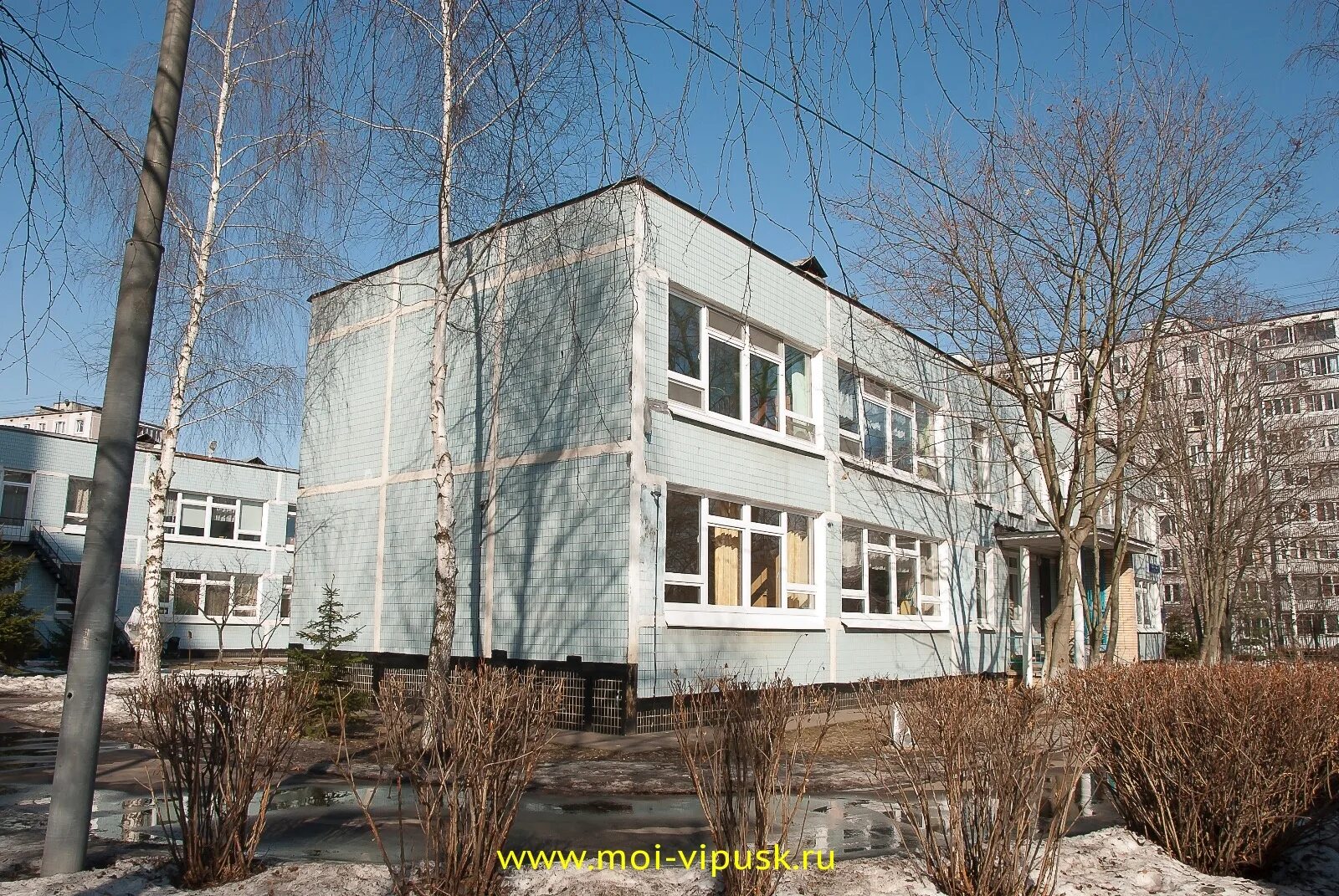 окуджавы. школа 69 имени б окуджавы. ш. 902 школа бирюлево восточное. школа 69 строгино.