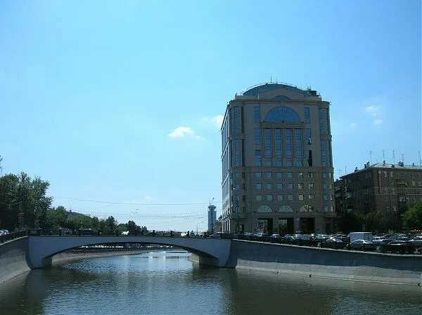Овчинниковская набережная, 20с1. Овчинниковская наб. Central city tower. Овчинниковская наб. 20, стр.