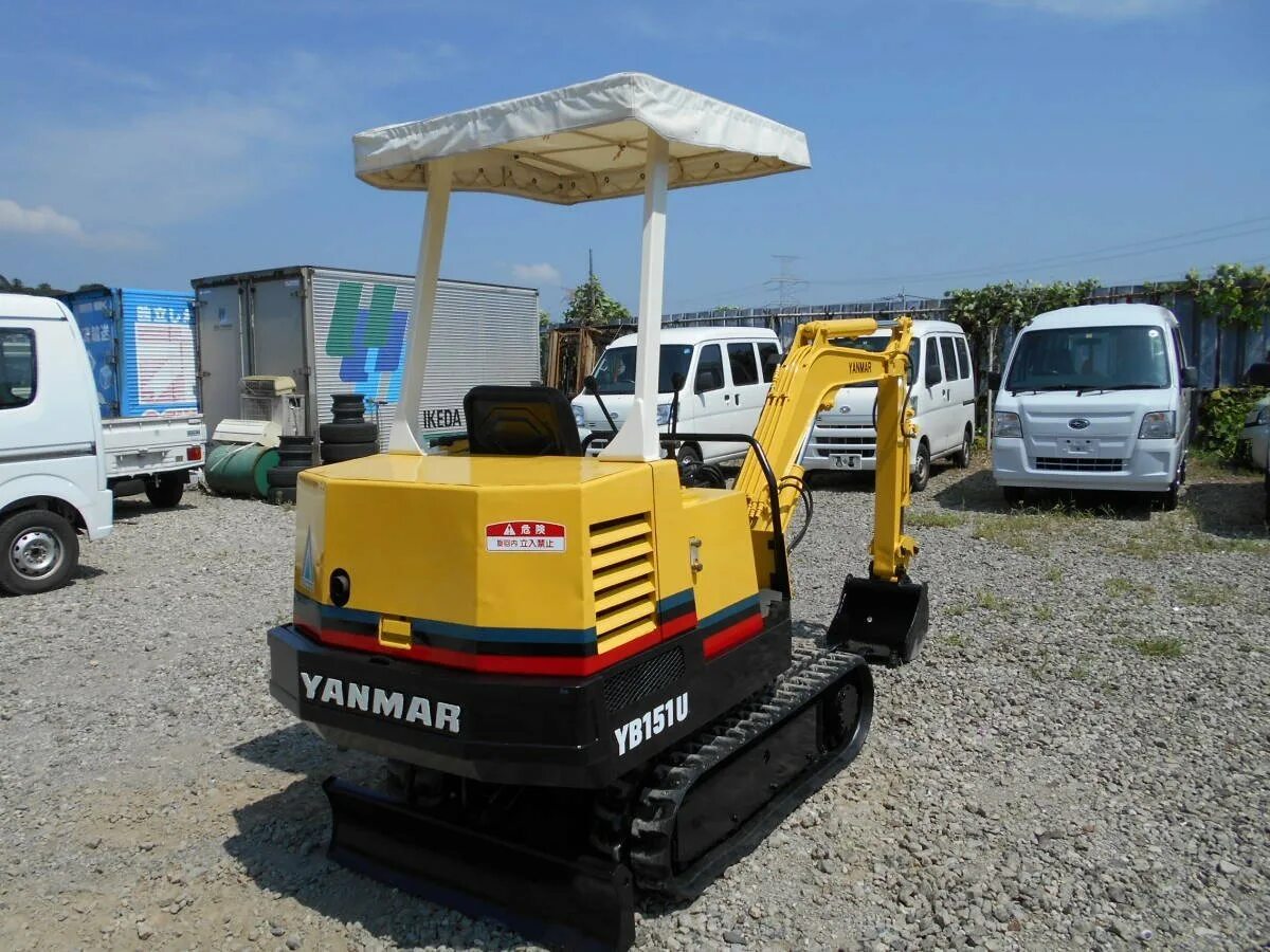 Мини-экскаватор yanmar vio 57. Мини-экскаватор yanmar sv 05. Янмар мини экскаватор 2000. Мини экскаватор yanmar vio 30. Мини экскаватор yanmar b2u.