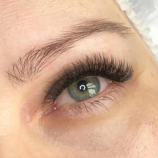 ресницы классика 14 мм. 10. ресницы 2д 12мм. наращивание ресниц 12мм. ресницы 3д изгиб д14 голливуд.