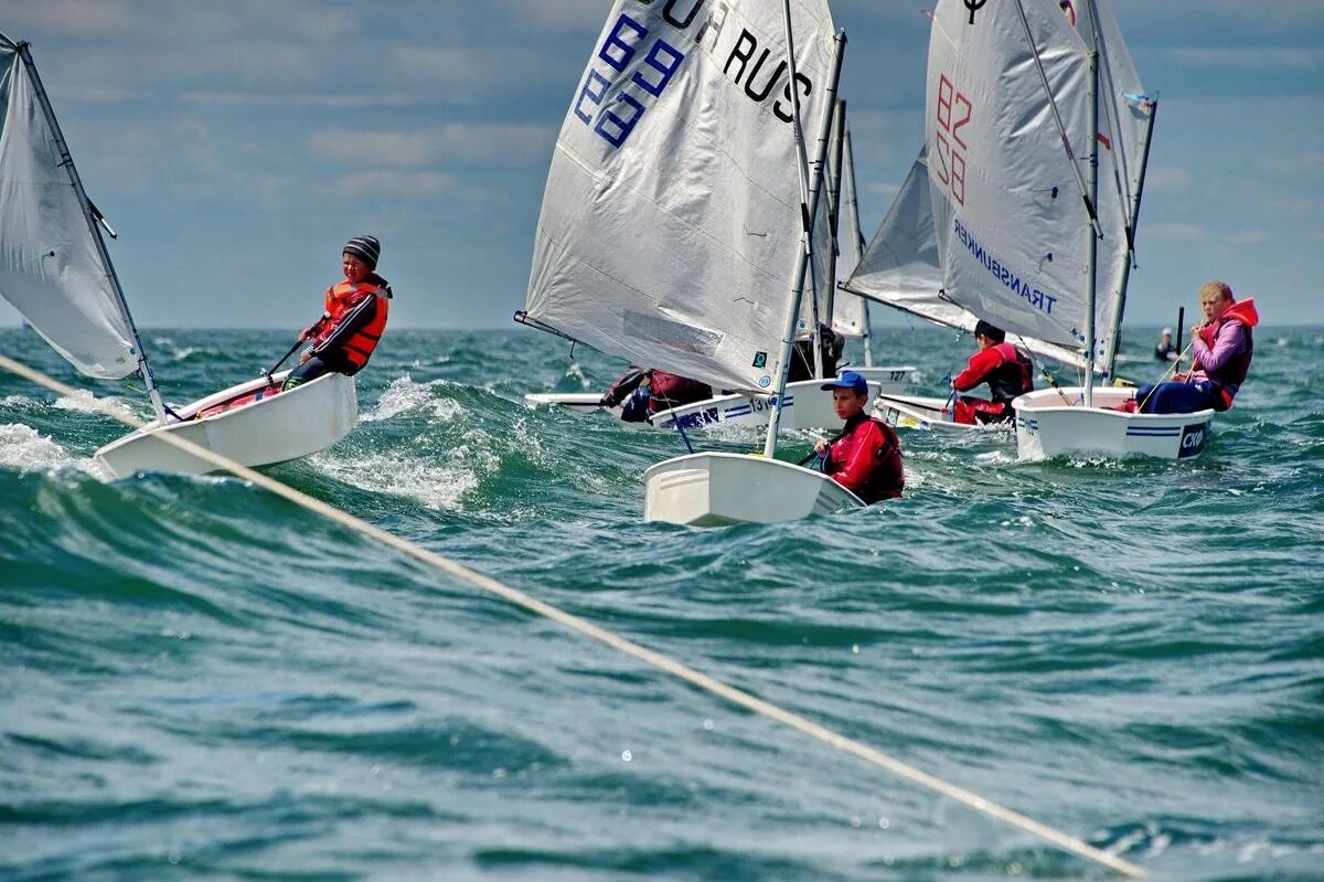 Lets sailing