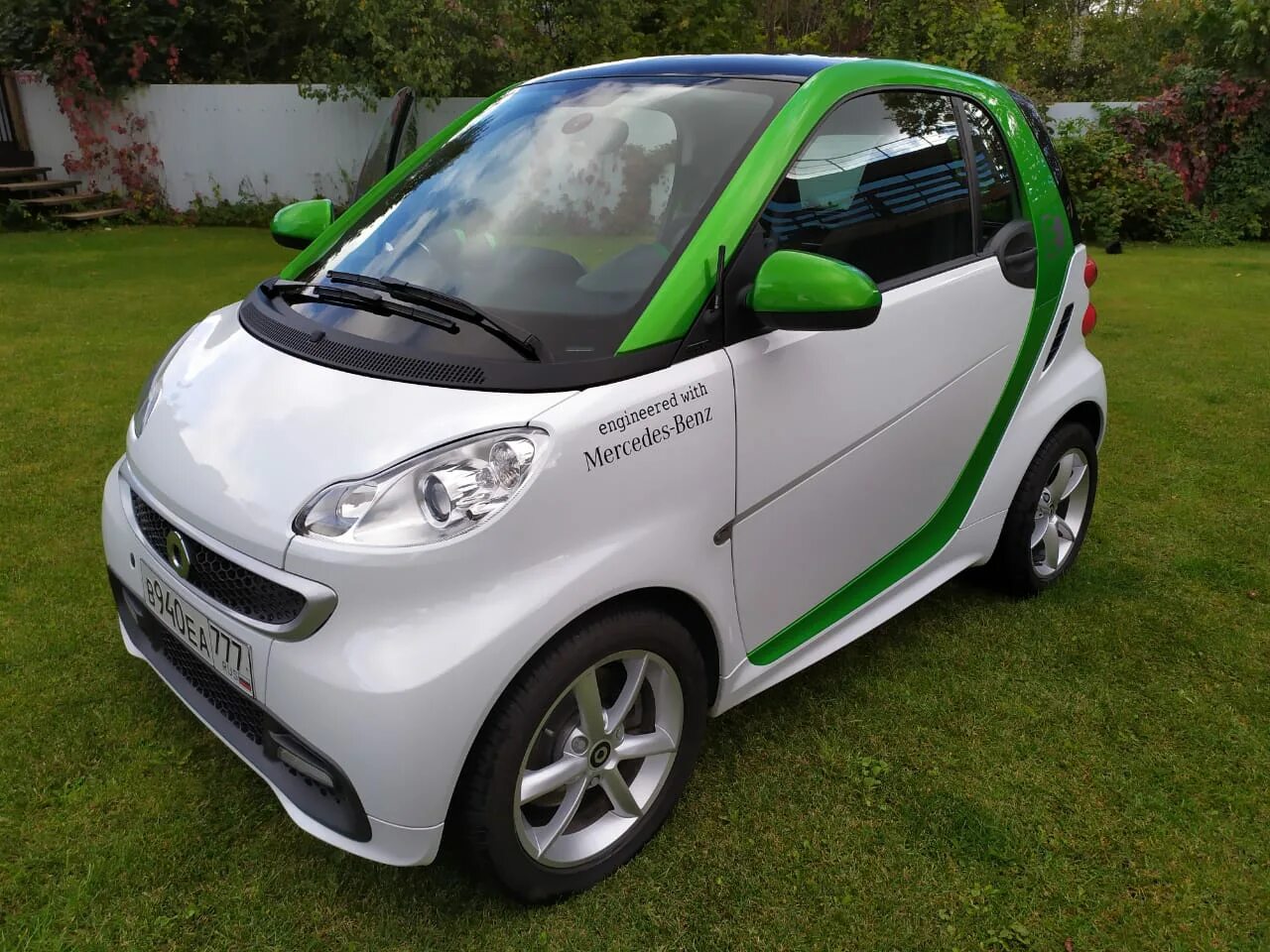 Smart Fortwo электромобиль. Электромобиль Брабус смарт. Smart Fortwo Electric Drive 2020. Voltus электромобиль.