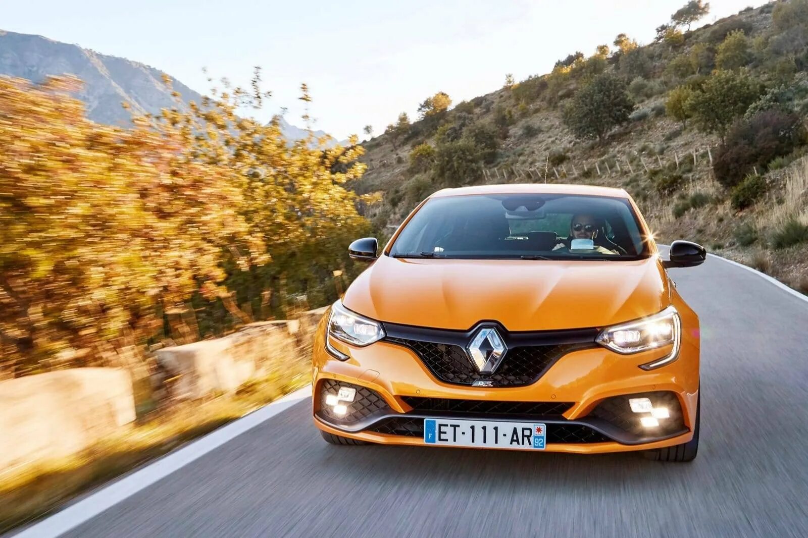 Renault производитель. Рено Меган 2018. Машина Рено Ренаулт. Рено Megane 2018. Renault Megane RS 2022.