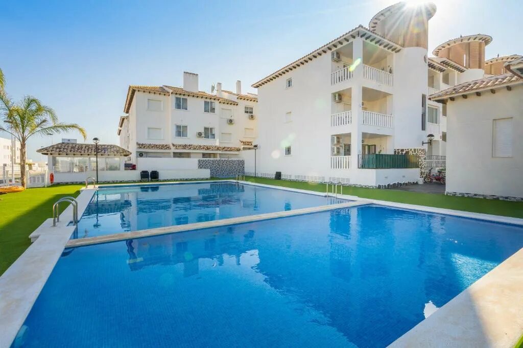 Номера отелей на кубе. La marina. La marina. Marina ibiza. La marina.