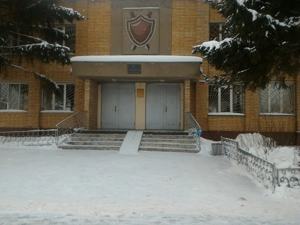 Районные суды по улицам